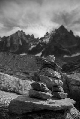 Cairn_15501684615_l.jpg